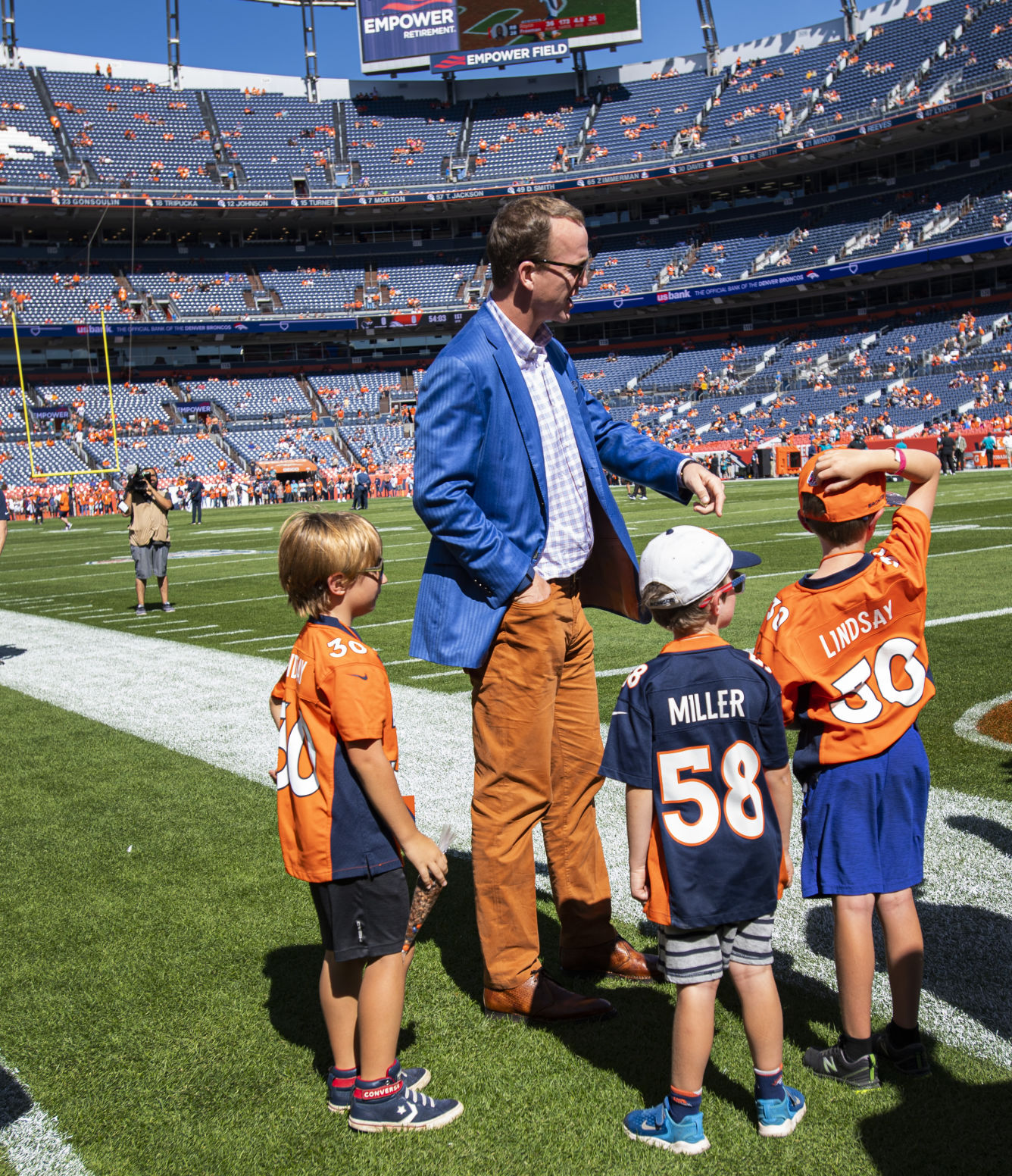 09_29_19 den jax0547-2.jpg